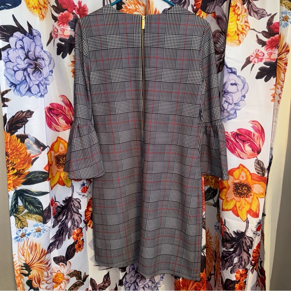 Calvin Klein Plaid Bell Sleeve Sheath Dress NWOT - Picture 2 of 7